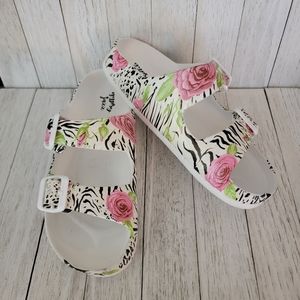 SALE!! GYPSY JAZZ- MAMA MIA FLORAL SANDALS